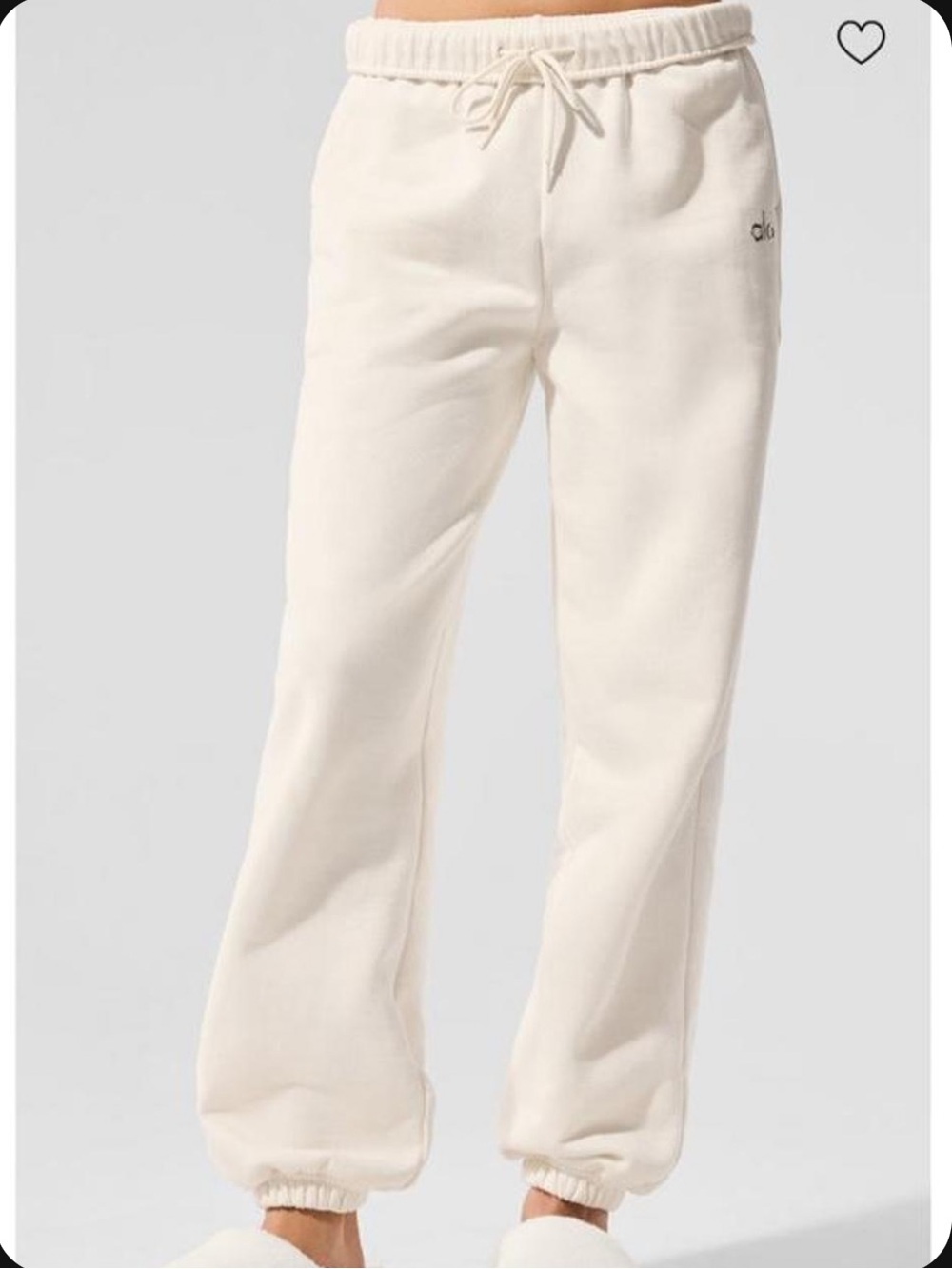 ALO Yoga Alccolade Sweatpant in Ivory